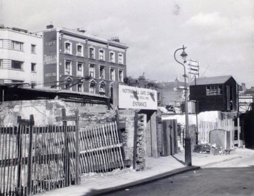 dominic nolan,white city,éditions rivages noir,rivages noir 40 ans,blog mon roman noir et bien serré,blog littéraire,roman noir,littérature noire,parution 2025,lu en 2026,chronique,avis de lecture,roman britannique,roman,littérature anglaise